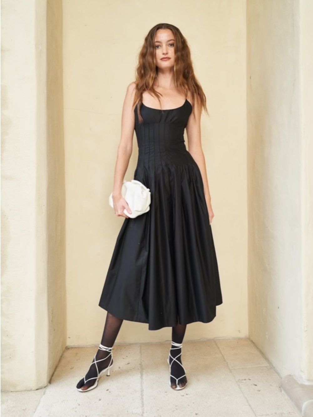 New - HUNTER BELL Naomi Onyx Midi Dress